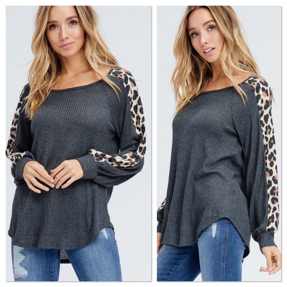 Charcoal Animal Print Puff Sleeve Thermal Top - Picture 2 of 5